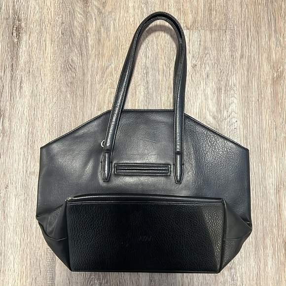 Matt & Nat Baxter Dwell Vegan Tote​​​ - Picture 4 of 16